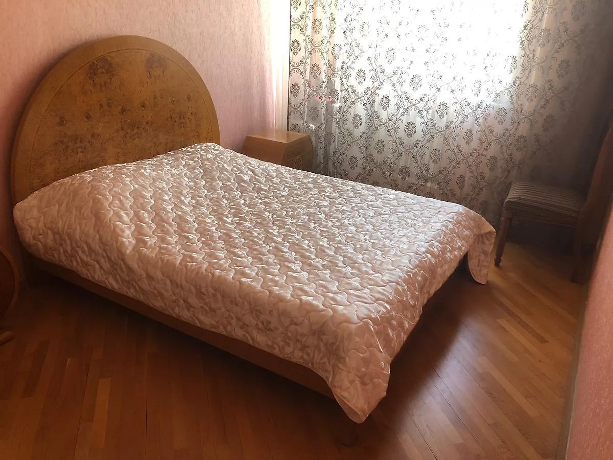 בית הארחה טביליסי Only Female T Guesthouse גאורגיה